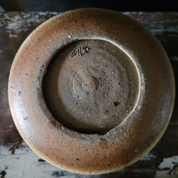 Studio Art Pottery Handmade Speckled Squat Vase MCM Signed Hass - Picture 6 of 8